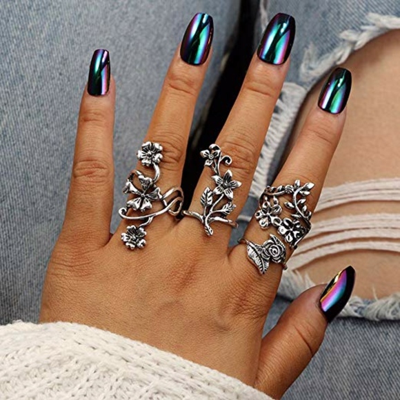 Vintage style Mid Ring Set 4 pcs new - Picture 4 of 4